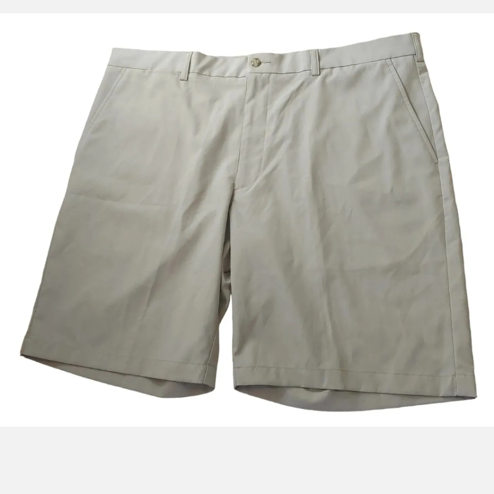 PGA Tour Golf Shorts Men 40 Khaki Pockets Lightweight Quick Dry NWT